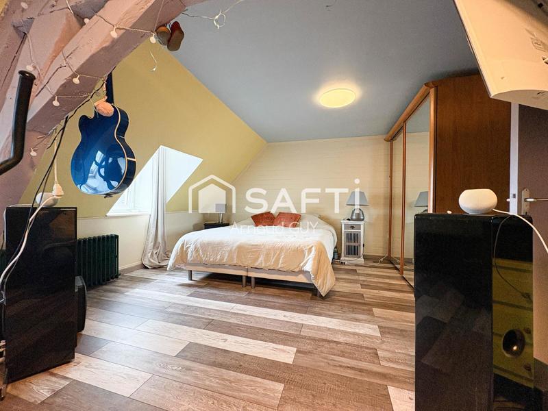 Maison - 206 m² - 9 pièces