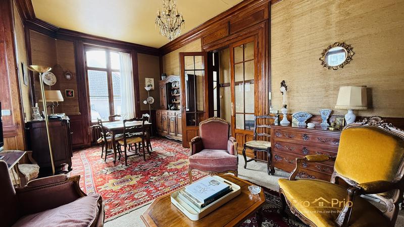 Maison - 147 m² - 7 pièces