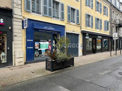 Local commercial - 61 m² - 3 pièces