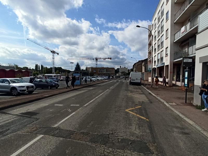 Local commercial - 115 m²