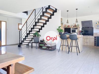 Maison - 150 m² - 4 pièces