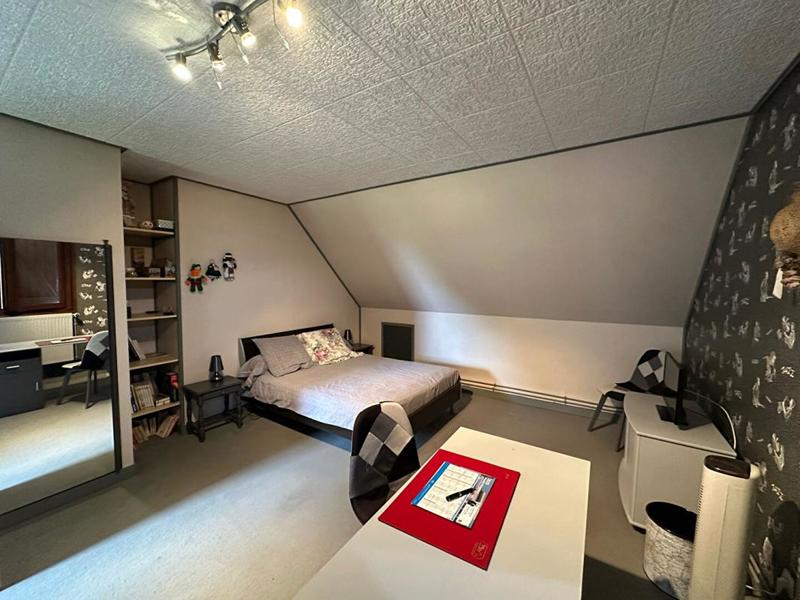 Maison - 190 m² - 8 pièces