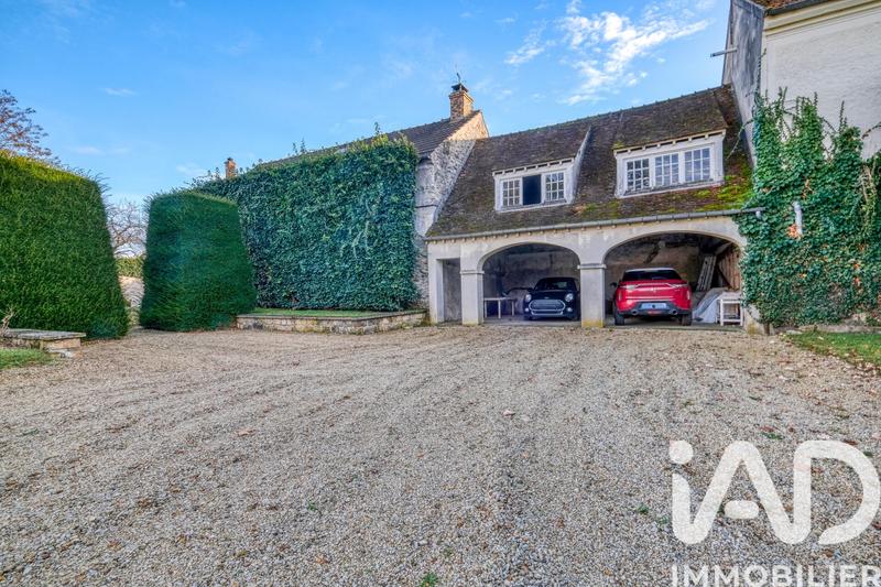 Maison - 300 m² - 10 pièces