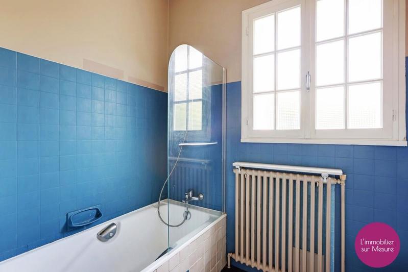 Maison - 250 m² - 7 pièces