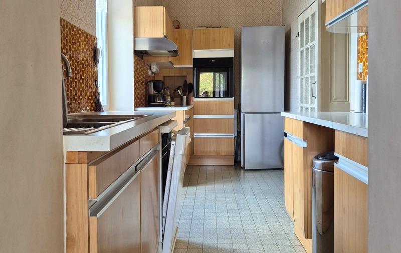 Maison - 197 m² - 10 pièces