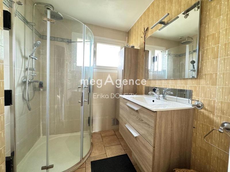 Maison - 110 m² - 6 pièces