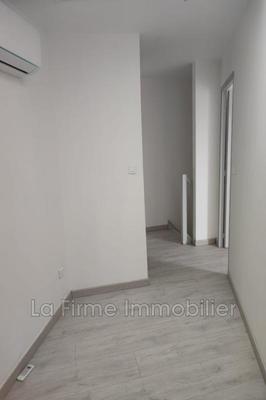 Maison de village - 82 m² - 3 pièces