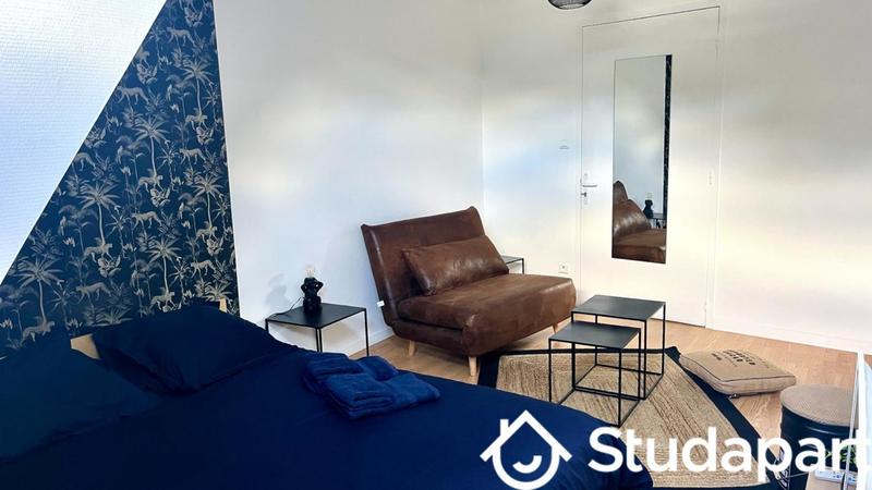 Chambre - 17 m² - 1 pièce