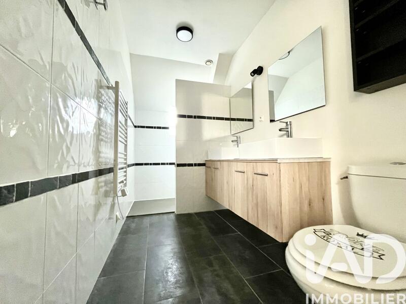 Maison - 130 m² - 7 pièces