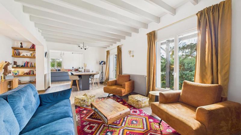 Maison - 150 m² - 7 pièces