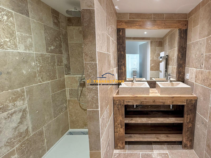 Appartement - 98 m² - 3 pièces