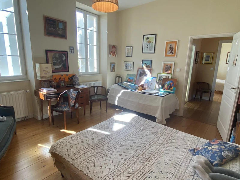 Viager - Maison - 232 m² - 7 pièces