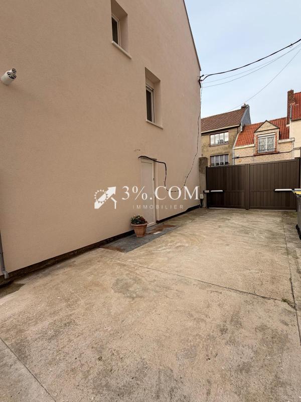 Maison - 105 m² - 5 pièces