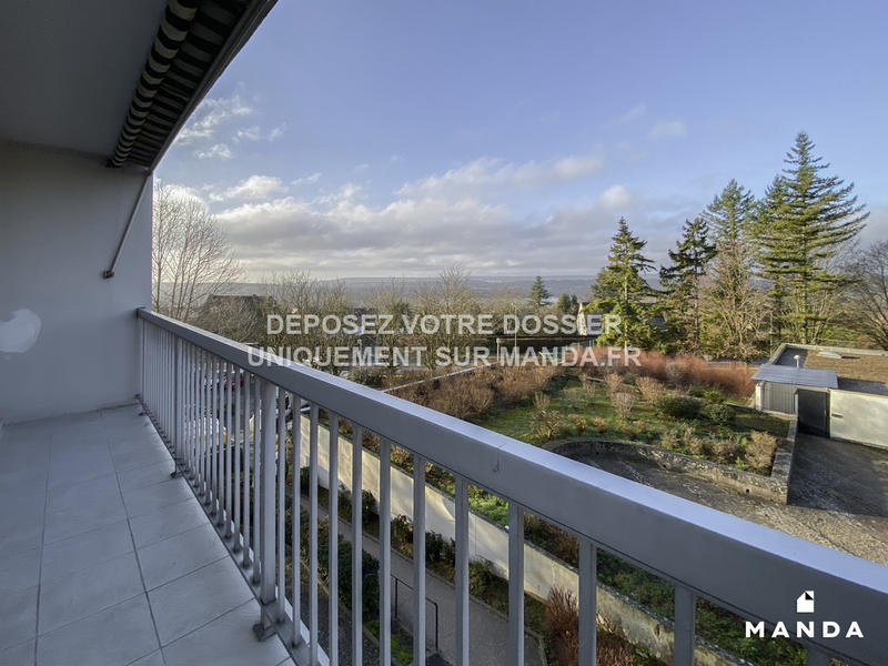 Chambre - 11 m² - 5 pièces