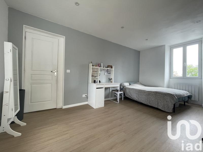 Maison - 140 m² - 5 pièces