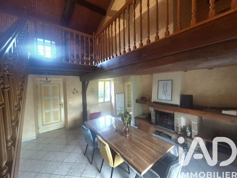 Maison - 165 m² - 7 pièces