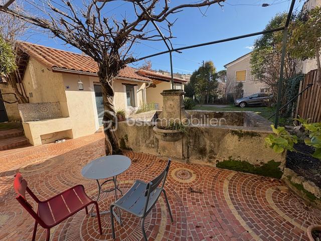 Maison de ville - 85 m² - 4 pièces