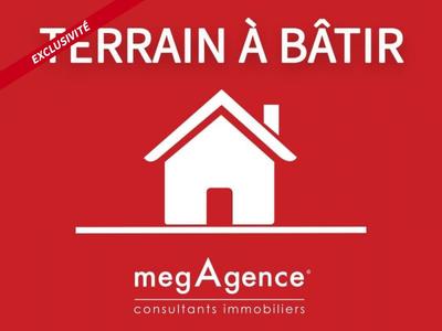 Terrain constructible - 3 433 m²