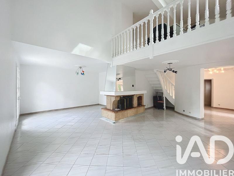 Maison - 170 m² - 5 pièces