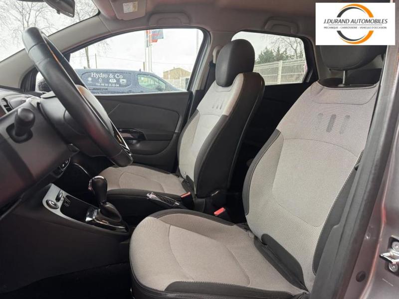 Renault Captur dCi 90 Intens Edc