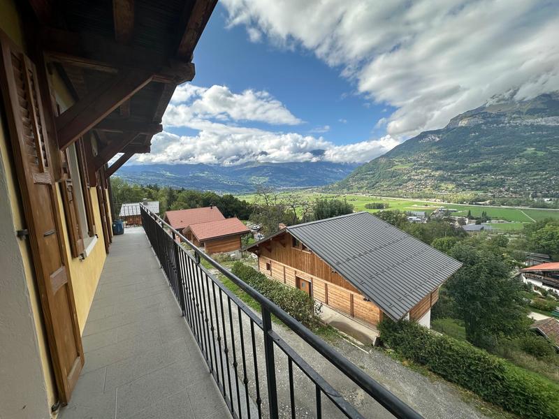 Appartement - 100 m² - 4 pièces