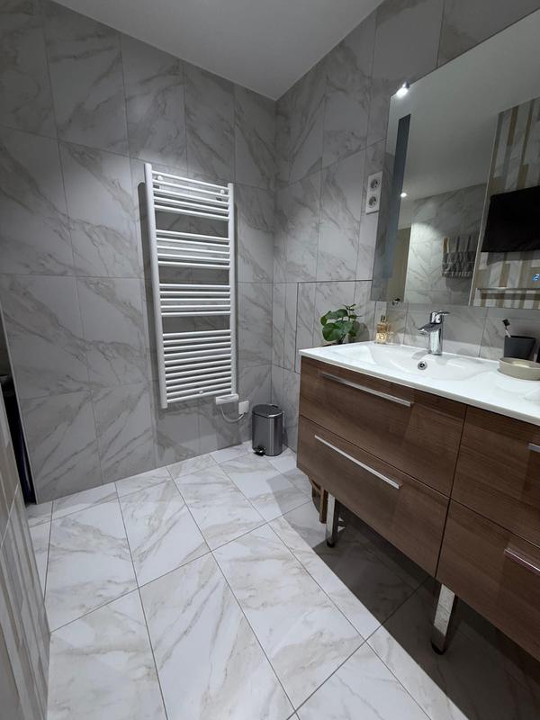 Appartement - 92 m² - 4 pièces