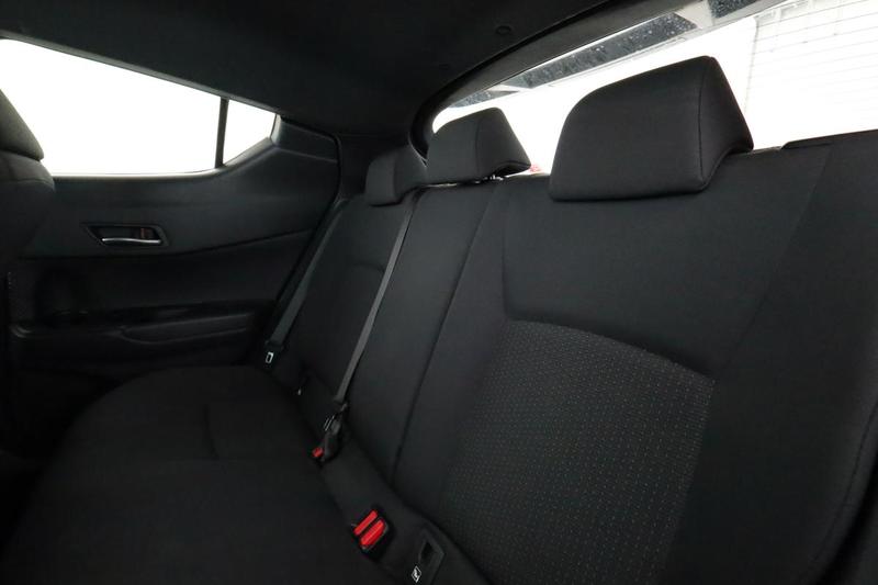 Toyota c-Hr 1.8 Hybride Edition 122 ch