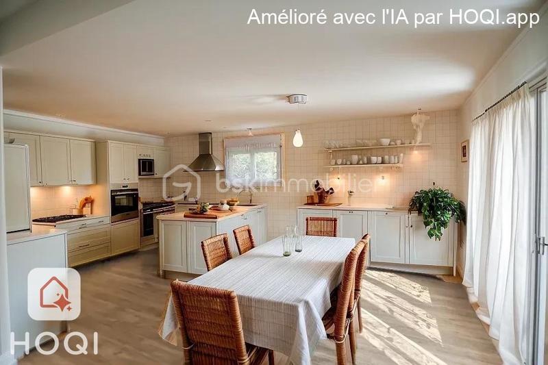 Maison - 121 m² - 5 pièces