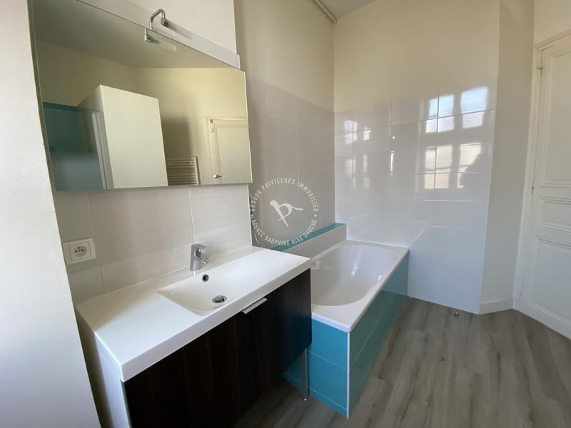 Appartement - 134 m² - 4 pièces