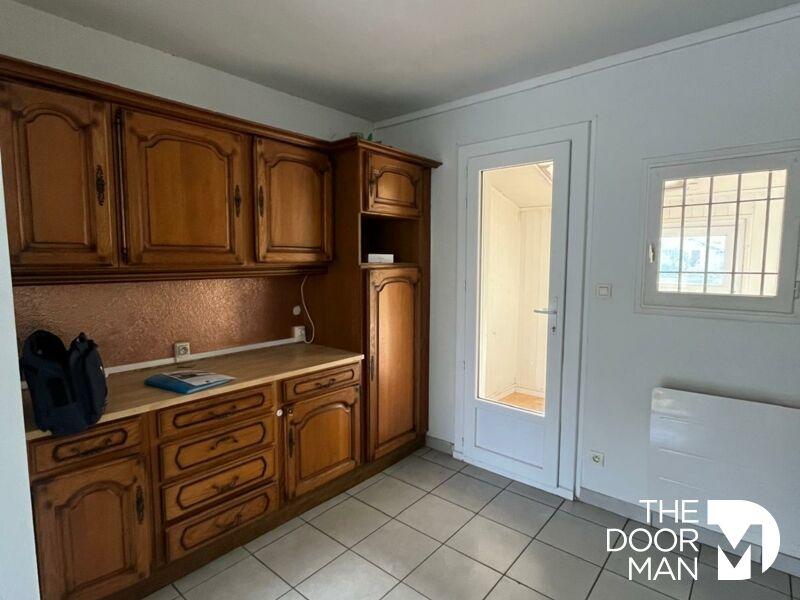 Maison jumelée - 86 m² - 5 pièces