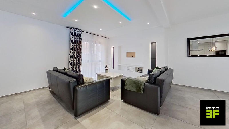 Maison - 158 m² - 6 pièces