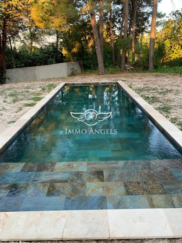 Bastide - 310 m² - 7 pièces