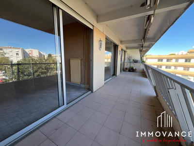 Appartement - 89 m² - 4 pièces