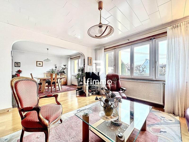 Maison - 106 m² - 5 pièces