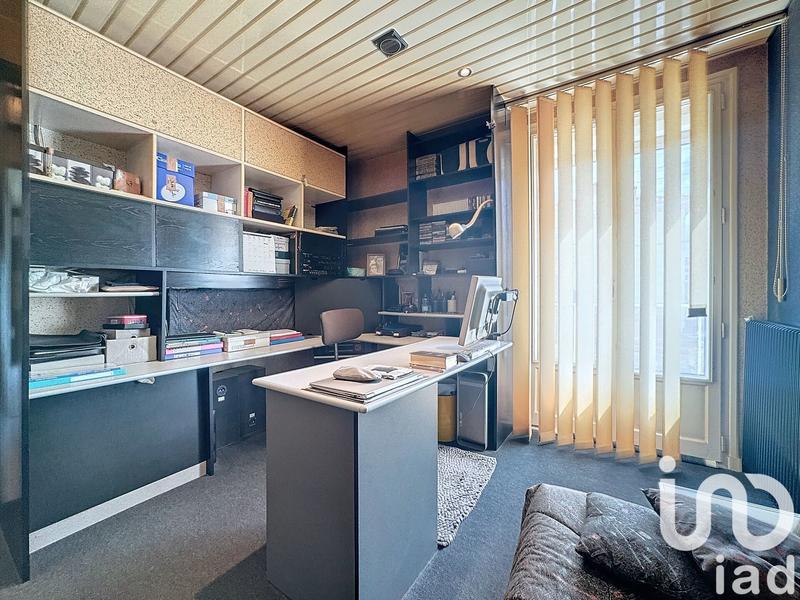 Maison - 182 m² - 3 pièces