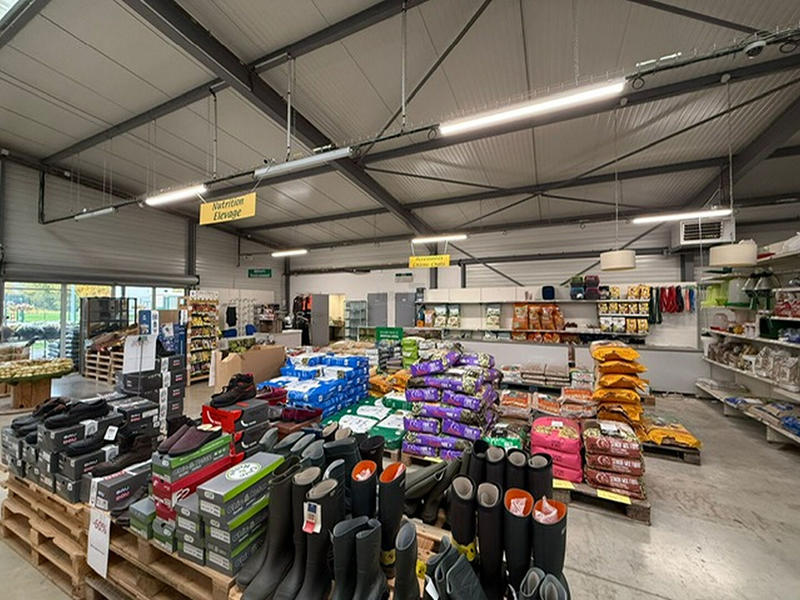 Local commercial - 400 m²