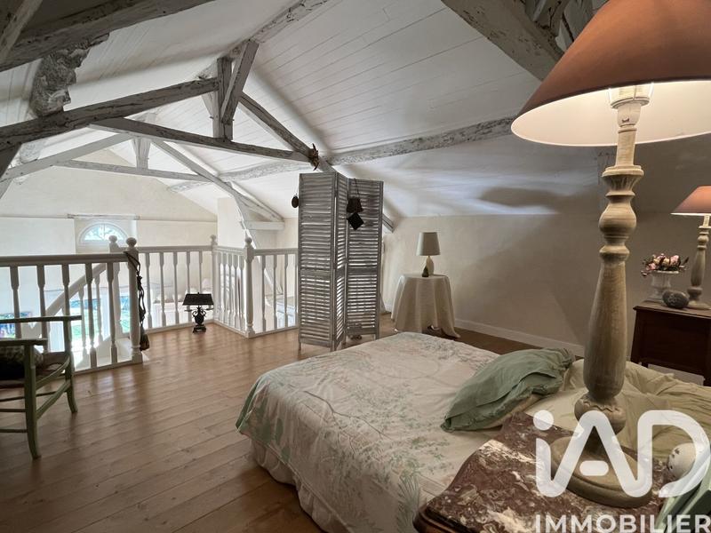 Maison - 200 m² - 6 pièces