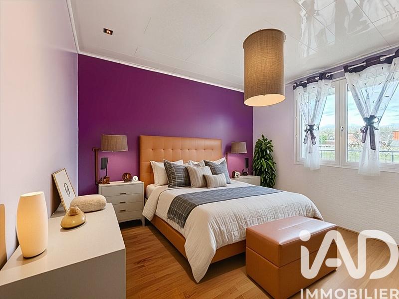 Maison - 105 m² - 5 pièces