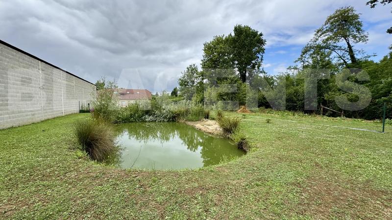 Villa - 215 m² - 14 pièces