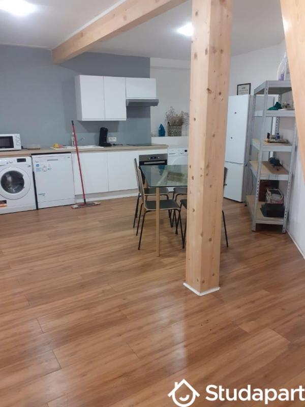 Chambre - 15 m² - 1 pièce