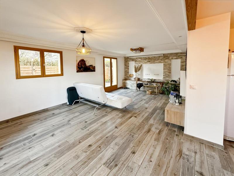 Maison - 100 m² - 5 pièces