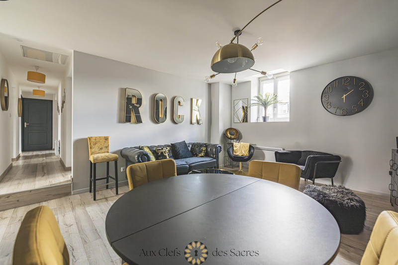 Appartement - 91 m² - 5 pièces