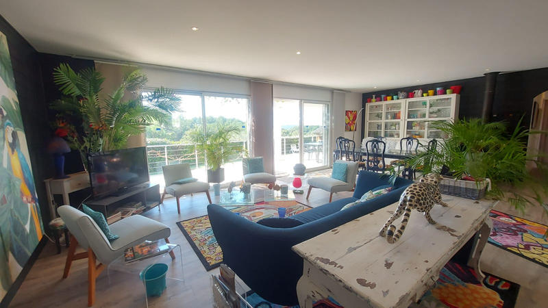 Villa - 166 m² - 5 pièces