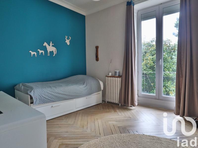 Maison - 224 m² - 8 pièces