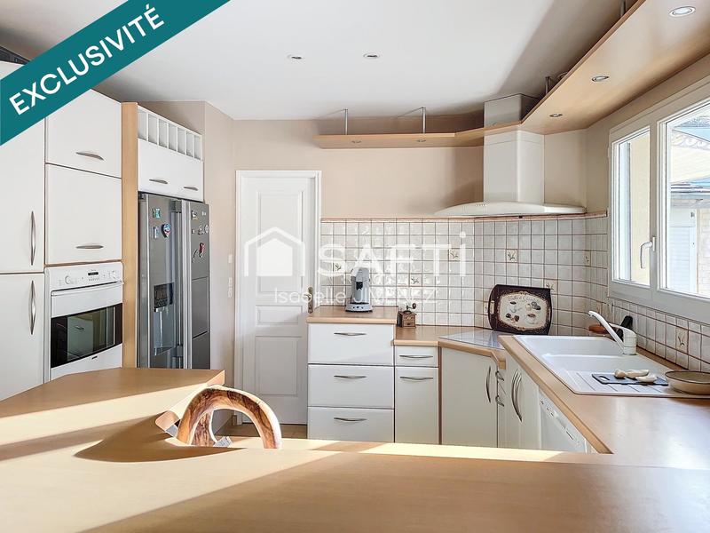 Maison - 110 m² - 6 pièces