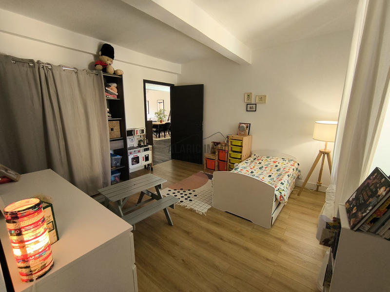 Maison - 175 m² - 7 pièces