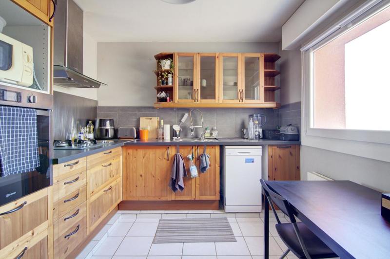 Appartement - 77 m² - 3 pièces