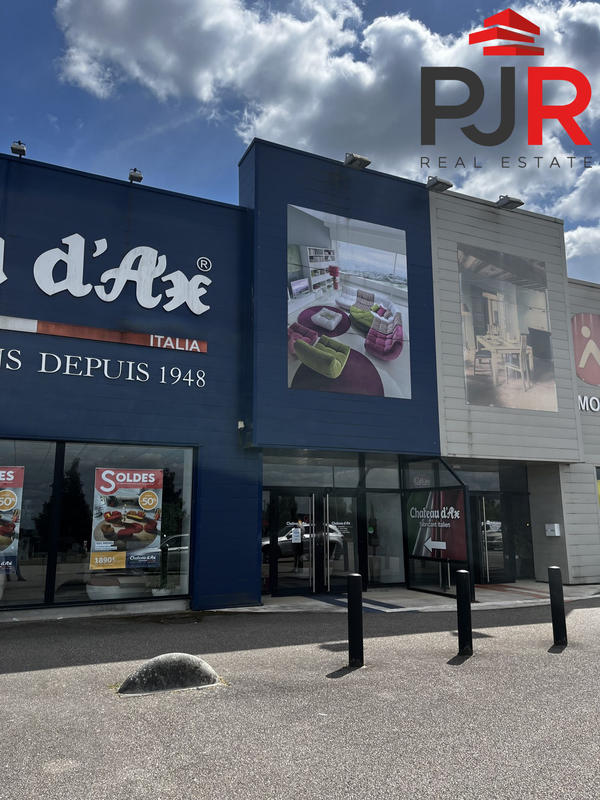 Local commercial - 750 m²