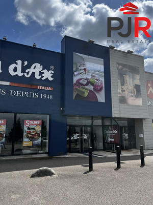 Local commercial - 750 m²