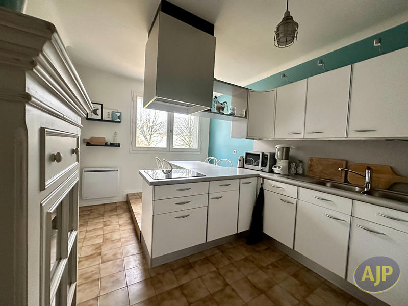 Maison - 160 m² - 6 pièces